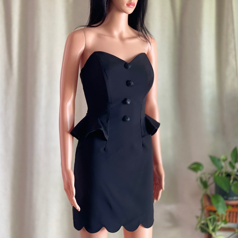 Anthropologie Eva Franco Black Strapless Peplum Mini Dress Scalloped Hem Pinup 4